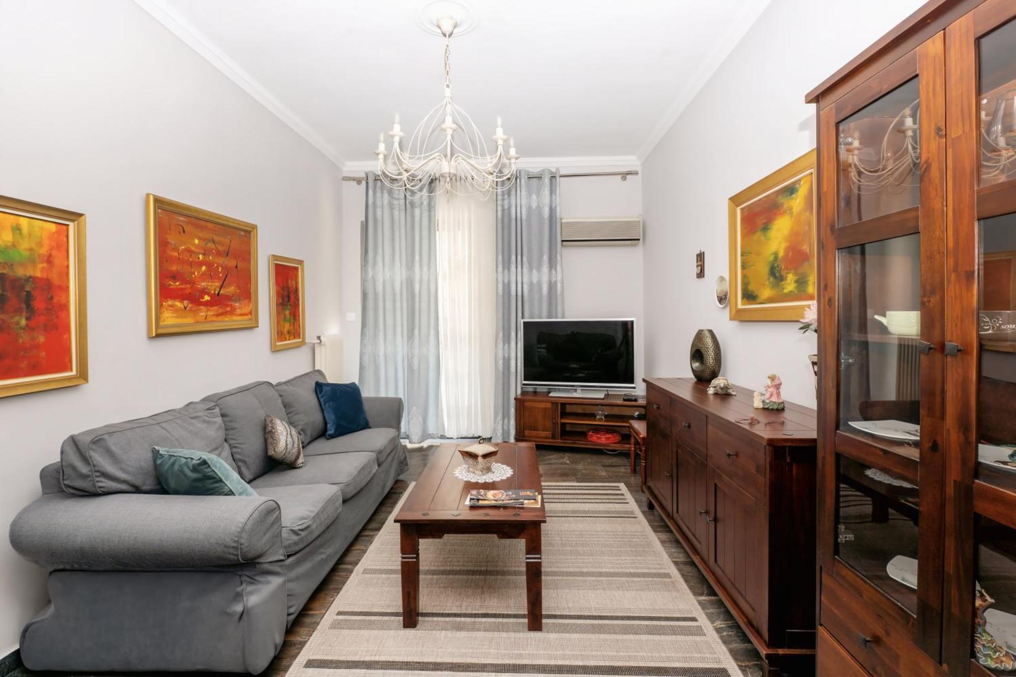 Apartamento Charming & Authentic Gem - Walk To Port & Shops! Patras Exterior foto
